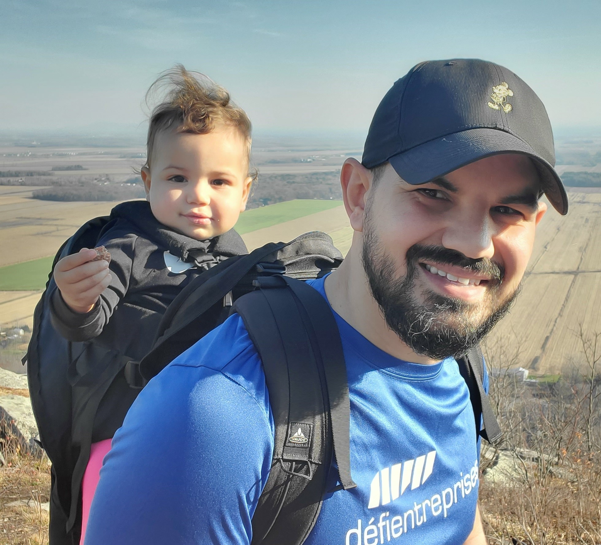 mohamedkrimi-mountain-hike